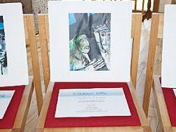 Drei Stationen des Kreuz- und Osterwegs von Doris Hopf Foto: Marion Eckert