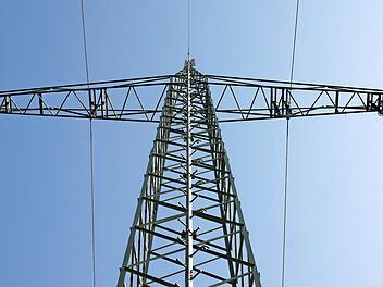 Die Gemeinde Guttenberg möchte, dass die neue 380-kV-Leitung 200 Meter vom Ortsteil Messengrund wegrückt. Foto: Archiv/Arkadius Guzy