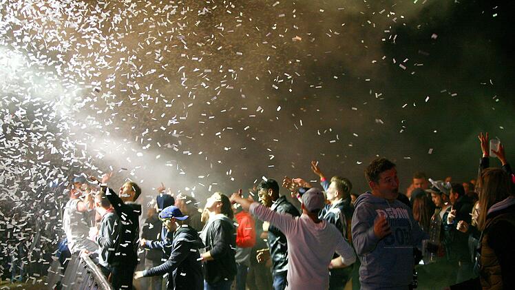 Party im Nirgendwo. Foto: Monika Limmer