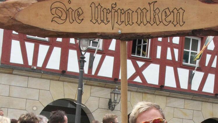 Impressionen vom Festzug der Fanclubs Foto: Sonny Adam