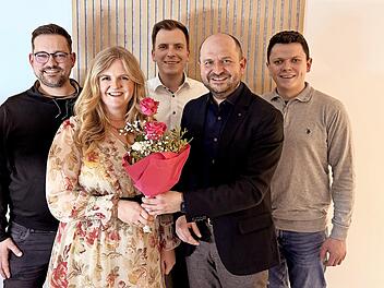 Die Kreisr&auml;te der Jungen B&uuml;rger sind (v.&nbsp;l.) Johannes Eismann, Carina Fees, Jonas Stirnwei&szlig;, Sebastian G&ouml;tz und Andre Spindler.