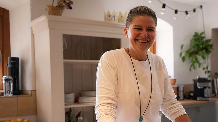 Diana Burkel kennt man aus der beliebten BR-Reihe "Wir in Bayern".