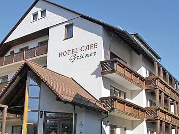 Im ehemaligen Hotel Grüner in Obertrubach sind derzeit 26 Asylbewerber untergebracht. Foto: Franz Galster