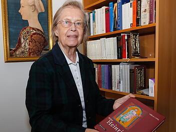 Bücher waren immer die Leidenschaft von Ursula Kruppa. Sie stammt aus einer der Eigentümerfamilien, die die Buchhandlung Hübscher Jahrzehnte führte. Foto: Matthias Hoch
