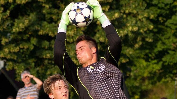 In seinem ersten Spiel für den SV Friesen kassierte Torwart Marvin Kiesewetter gleich vier Treffer. Foto: Archiv
