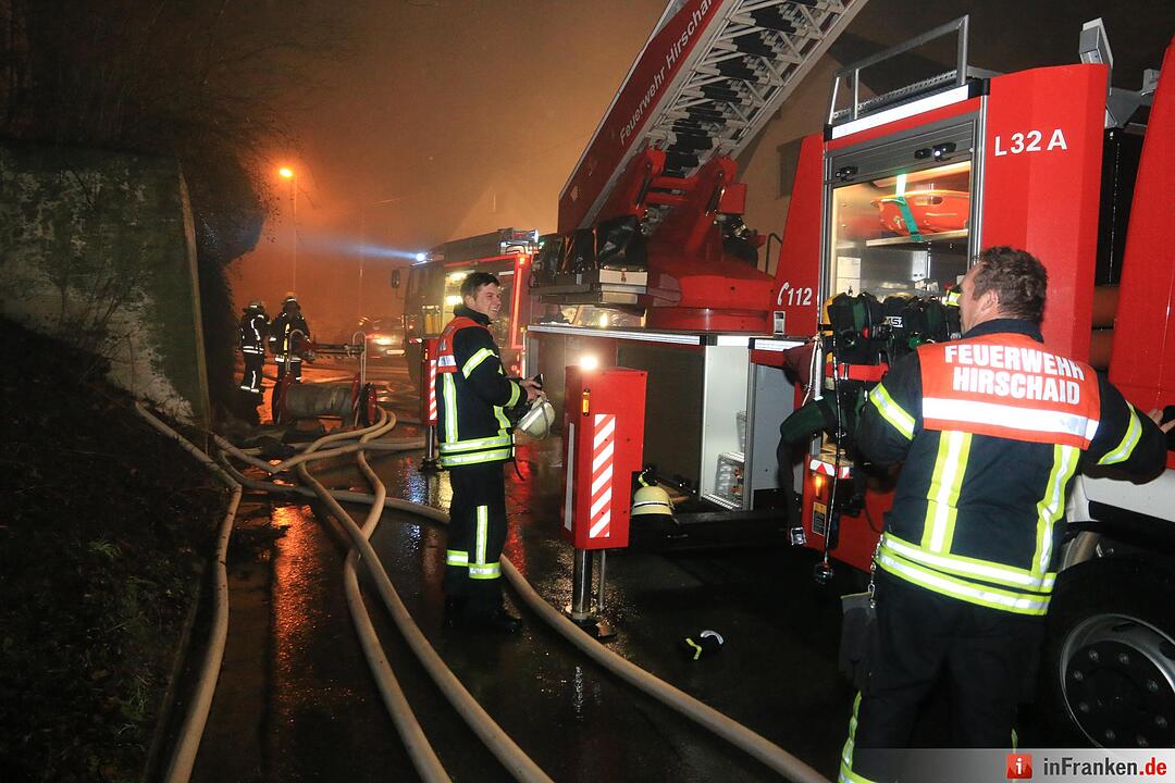 Großeinsatz: Scheunenbrand in Seigendorf