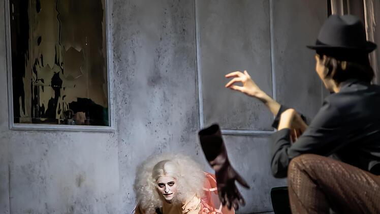 Händels Oper "Alcina" feierte ihre gelungene Coburger Erstaufführung am Landestheater.Foto: Sylvain Guillot