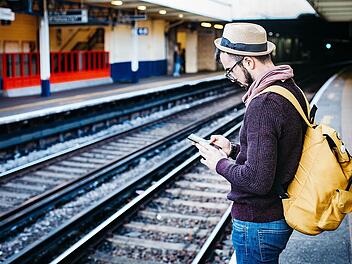 Viele Menschen nutzen aktuell das Deutschlandticket.