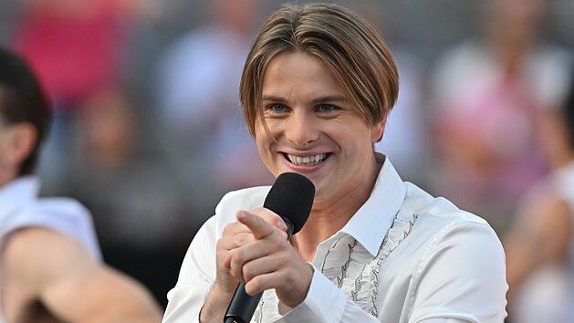 Vincent Gross wirft dem SWR vor, ihm einen Song f&uuml;r "Immer wieder sonntags" verboten zu haben.