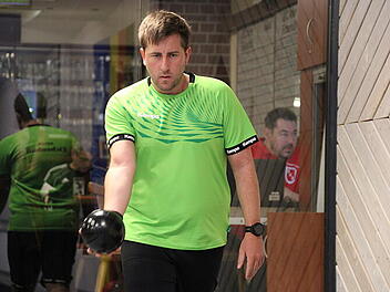 Breiteng&uuml;&szlig;bach weint, Eichenh&uuml;ll jubelt