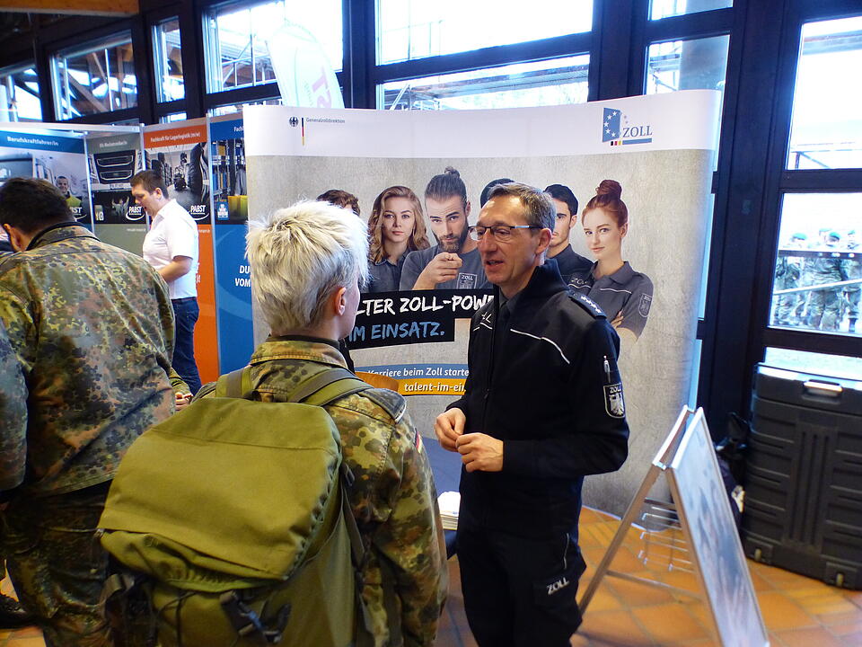 Jobmesse der Bundeswehr