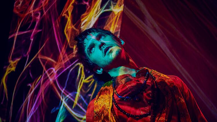 "Legion" ist eine verst&ouml;rende Ode an die Verr&uuml;cktheit, die permanent zwischen Wahn und Wirklichkeit oszilliert.