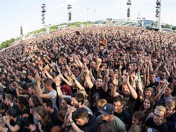 Rock im Park 2017 - fast 90.000 Menschen waren da. Foto: Daniel Karmann, dpa