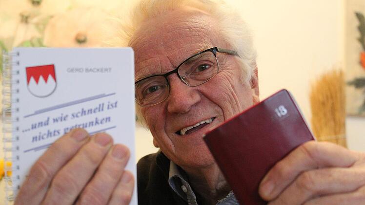 Was rechts einfloss, mündete links ein. Gerd Backert ist dem geschriebenen Wort verbunden, handschriftlich und gedruckt. Foto: Markus Häggberg
