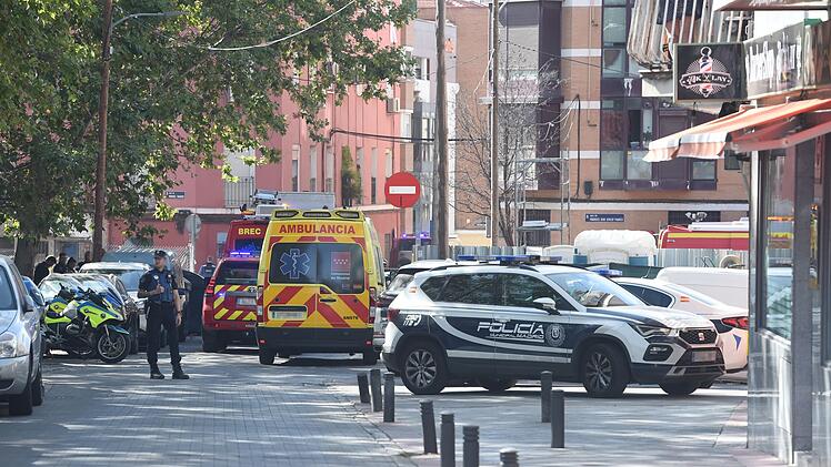 Mehrere Verletzte bei Explosion in Gebäude in Madrid.