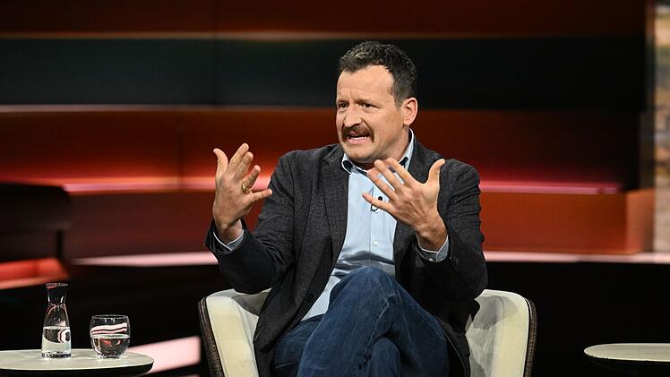 "Stern"-Reporter Moritz Gathmann warb dafür, zur Not auf einen "Deal" mit Putin einzugehen.