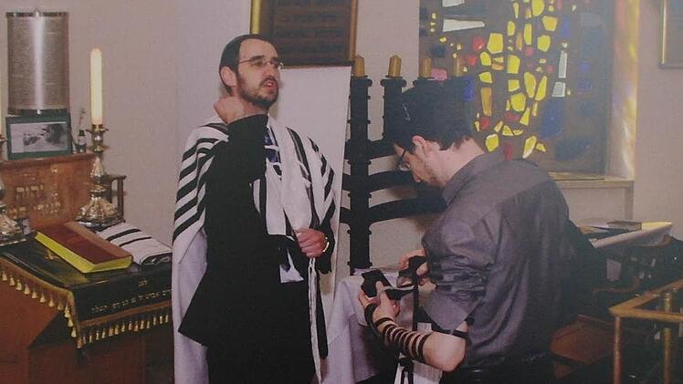 Ein Gottesdienst in der Würzburger Synagoge. Foto: Stephanie Elm