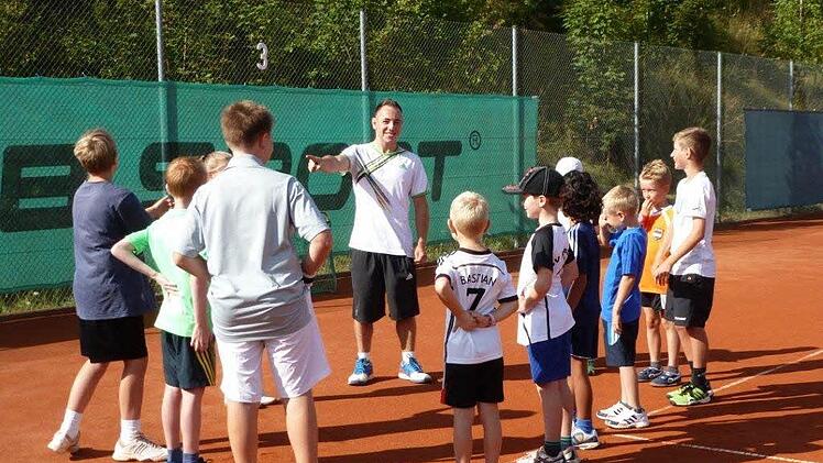 Tennis war eine der Sportarten, die die Kinder kennenlernen konnten.