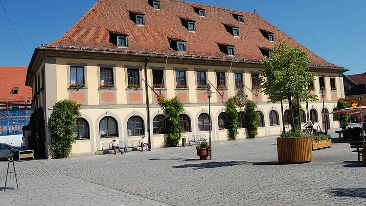 Los geht es mit den Sanierungsarbeiten im Rathaus. Foto: Andreas Welz