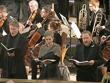 Sopranistin Katharina Bergrath, Bariton Sven Fürst und Tenor Viktor Schiering überzeugten. Fotos: Thomas Dill