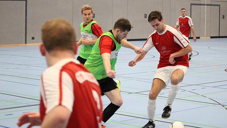 Vorbeigeschaut beim Römershager Dreikönigs-Turnier. Foto: bit