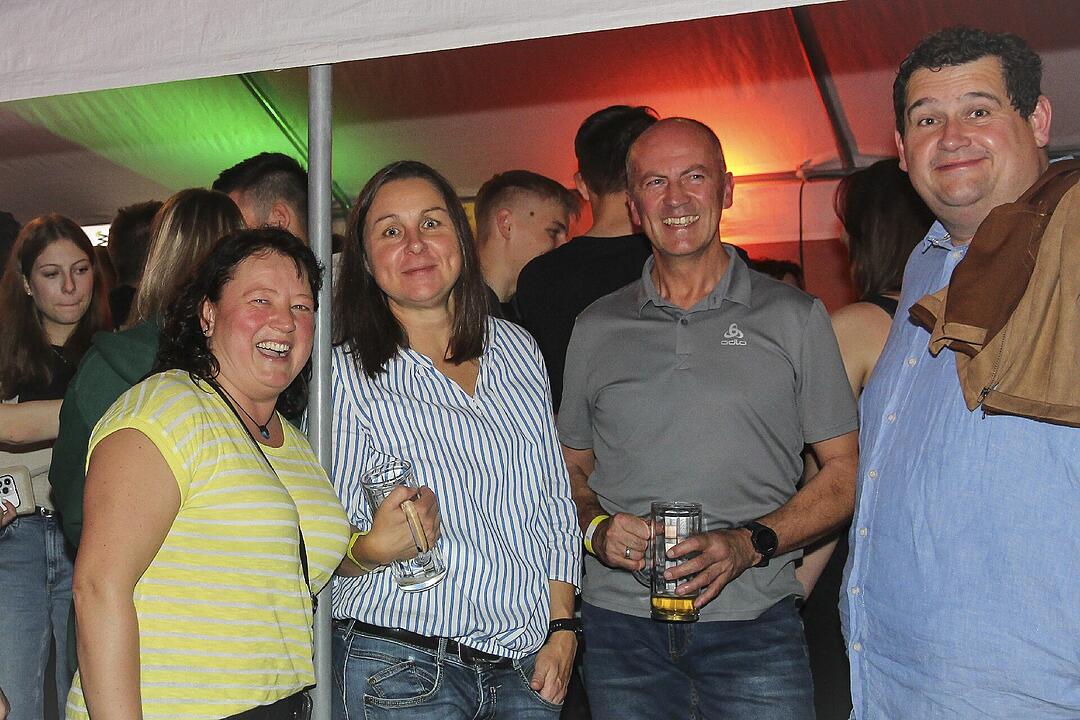 Party und Tanz in der Dreifachhalle