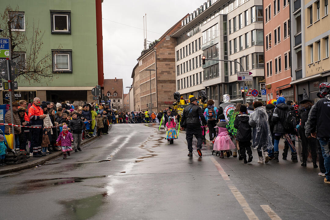 Der traditionelle Umzug zog ca. 70.000 Faschingsfreunde an.