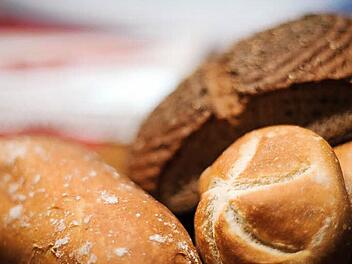 Lernen wie man Brot macht, wollen nur noch wenige. Jetzt verschlechtern sich zudem wohl die Bedingungen in Bäckereien.  Foto: Symbolbild/Steffens