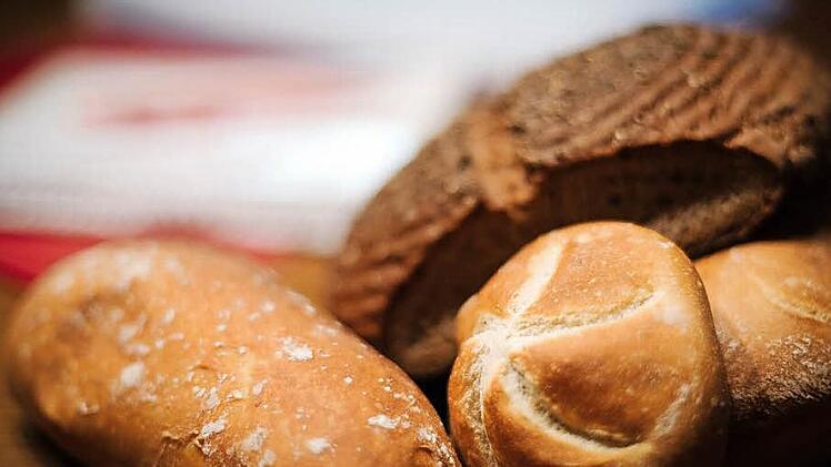 Lernen wie man Brot macht, wollen nur noch wenige. Jetzt verschlechtern sich zudem wohl die Bedingungen in Bäckereien.  Foto: Symbolbild/Steffens