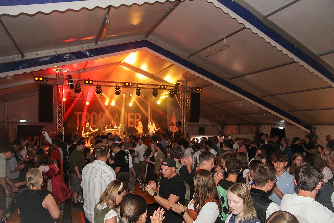 Super Stimmung beim Wiesenfest.