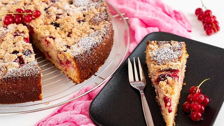 johannisbeerkuchen-streusel.jpg