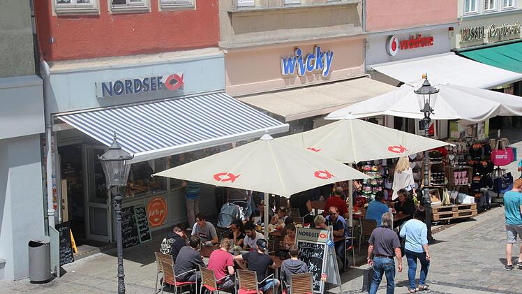 Stark frequentiert im Herzen der Innenstadt: die Coburger Nordsee-Filiale Foto: Oliver Schmidt