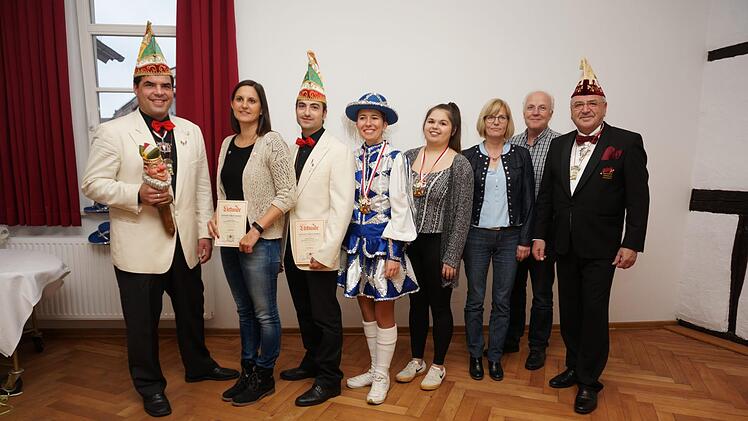 Sie wurden geehrt: Andreas Albert, Sabrina Skuppin, Philipp Neugebauer, Franziska Wilz, Chelsey Meza, Renate Kersten, Hans- Georg Hey undKlaus Mültner