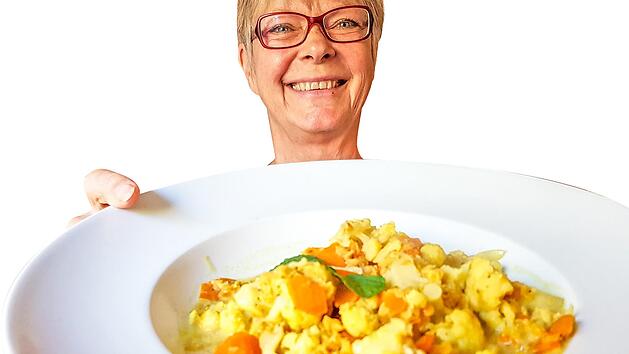 Gemüse, tierisches und pflanzliches Eiweiß, Gewürze, Vitamine: Birgit Schefflers Blumenkohlcurry mit roten Linsen Brigitte Krause