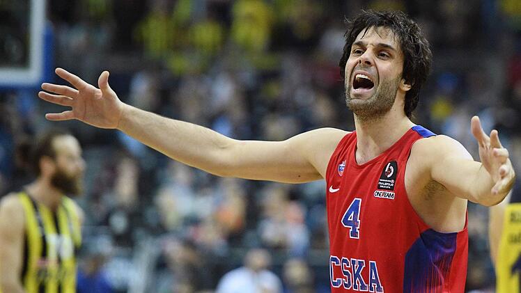Milos Teodosic führte ZSKA Moskau zu Sieg im Euroleague-Finale der Basketballer. Für den Serben war es bei seiner siebten Final-Four-Teilnahme der erste Sieg. Foto: Soeren Stache/dpa