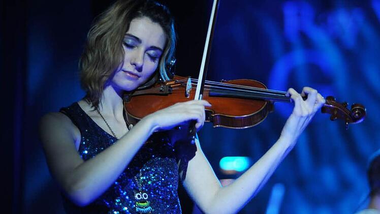 Alicja Chrzaszcz .
