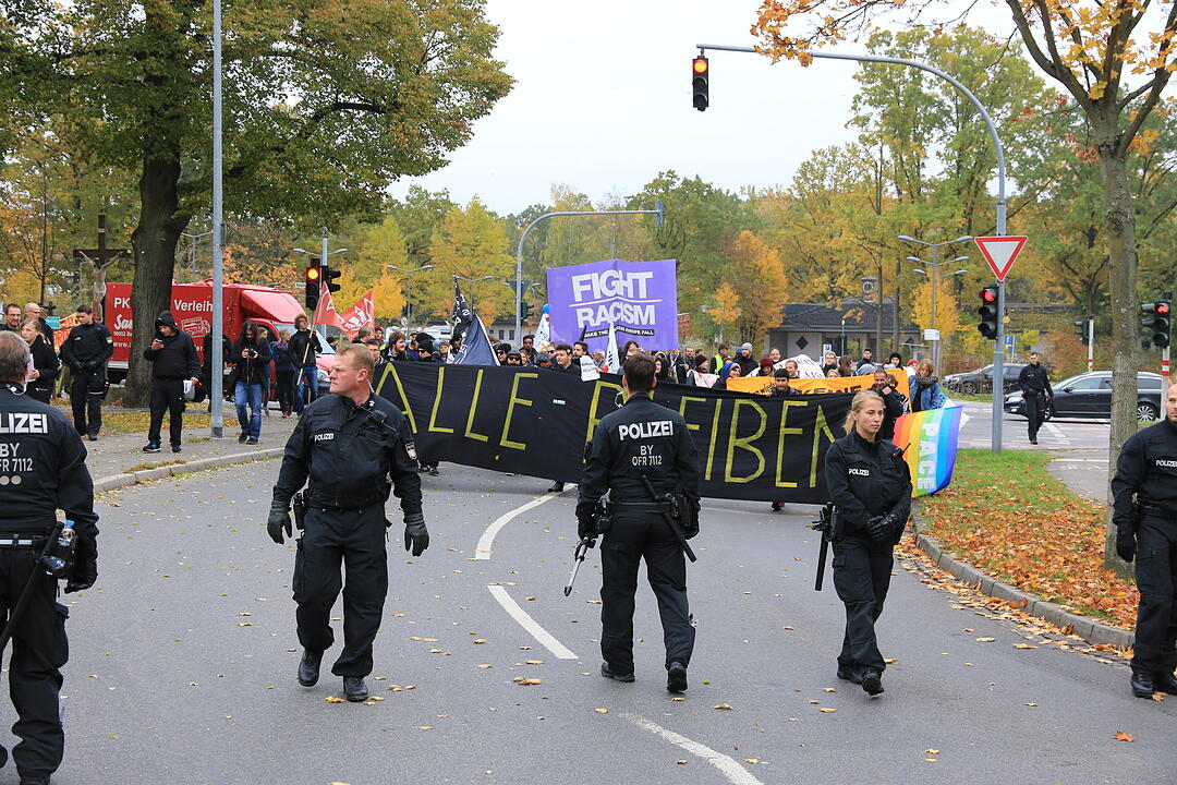 Linke Demo gegen Balkanzentrum Bamberg