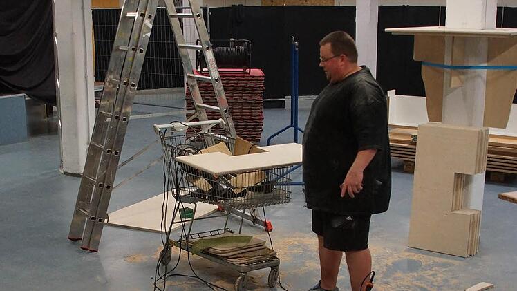 ... und Stefan Lehner haben zwei Tage und Nächte geschuftet. Fotos: Lisa Sesselmann