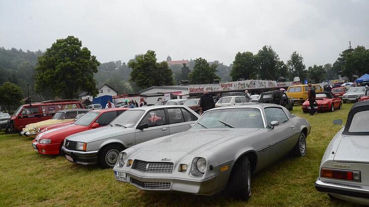 Oldtimer, so weit das Auge reicht. Foto: Karl-Heinz Hofmann