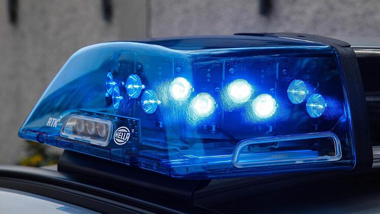 Polizei Blaulicht - Symbolbild: Christopher Schulz