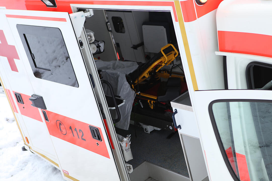 Kreis Ansbach: Auto kracht in Rettungswagen