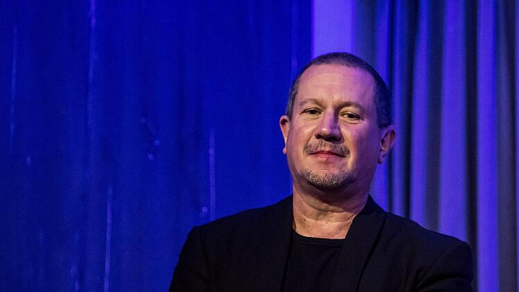 Einen eindringlichen Klavierabend gestaltete der Pianist und Komponist Chris Jarrett bei "Leise am Markt".Foto: Jochen Berger