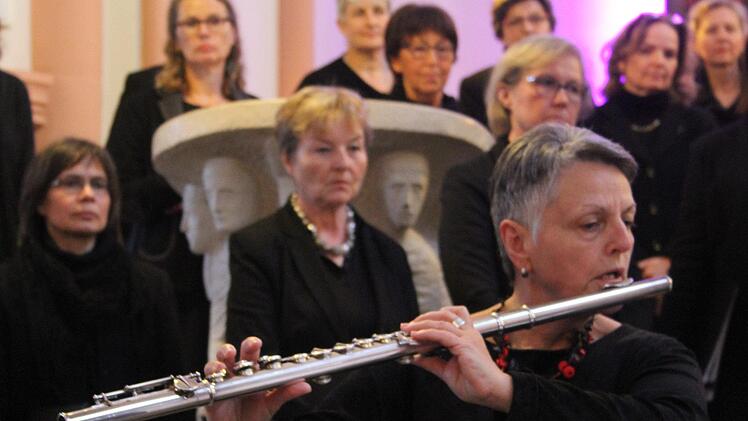 Auch die Querflötistin Andrea Schlegel-Nolte überzeugte durch ihr virtuoses Spiel. Foto: Sonny Adam