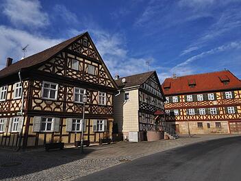 Schwürbitz ist bekannt für seine schönen Fachwerkhäuser.  Foto: Harald Koch