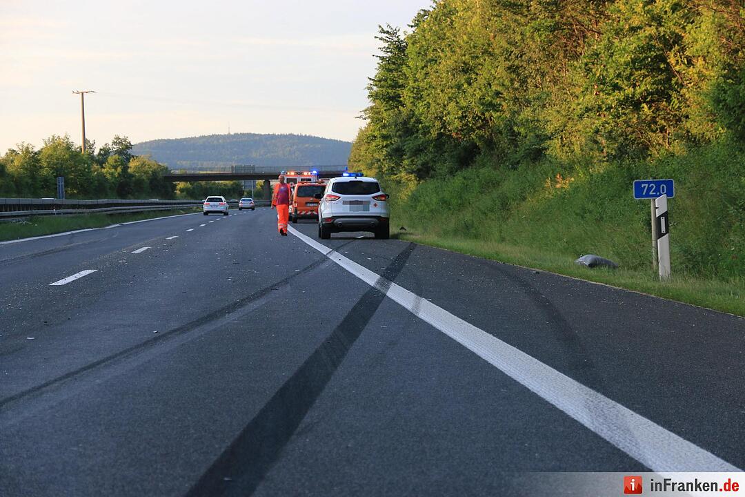 Fünf Verletzte bei Unfall auf A73