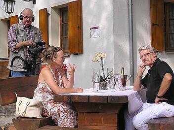 Richtige Gespräche sind wichtiger als Handy-Talk. Foto: Johanna Blum