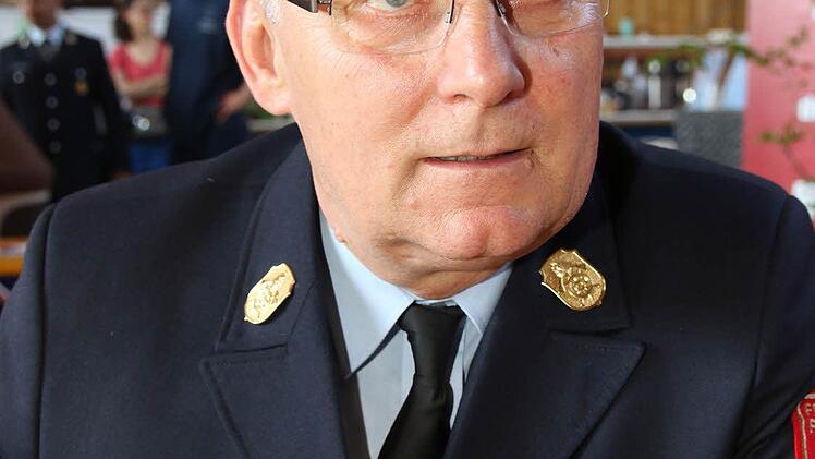 Manfred Lorenz (Coburger Kreisbrandrat): "Ich bin begeistert von den Leistungen unserer Wehren, die sich dem Wettbewerb gestellt und sehr viel dafür geübt haben. Oft entscheidet auch das bekannte Quäntchen Glück über die Platzierung. Durch den Wettbewerb bleibt man im Feuerwesen am Ball und ist auf dem Stand der Zeit."