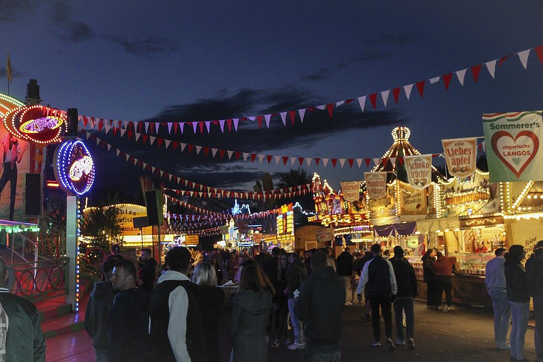 Das Bayreuther Volksfest bietet ein buntes Programm.