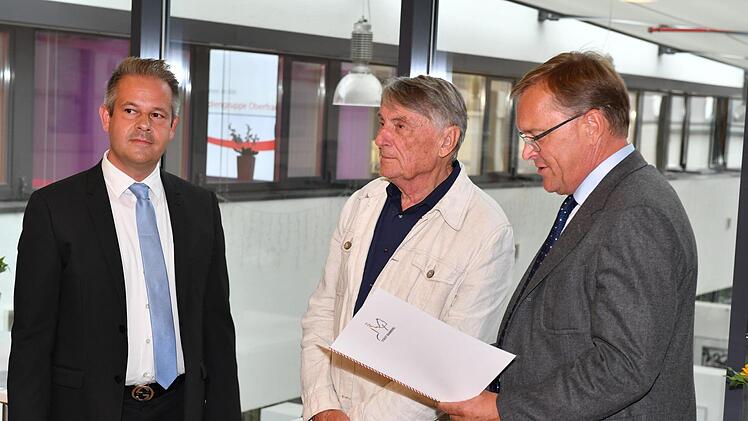 Verleihung der Bürgernadel am 11. Juli im Tagungsraum der Mediengruppe Oberfranken. Foto: Ronald Rinklef