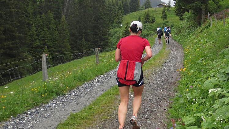Nichts für Marathon-Normal-Läufer - es geht fast ständig bergauf.